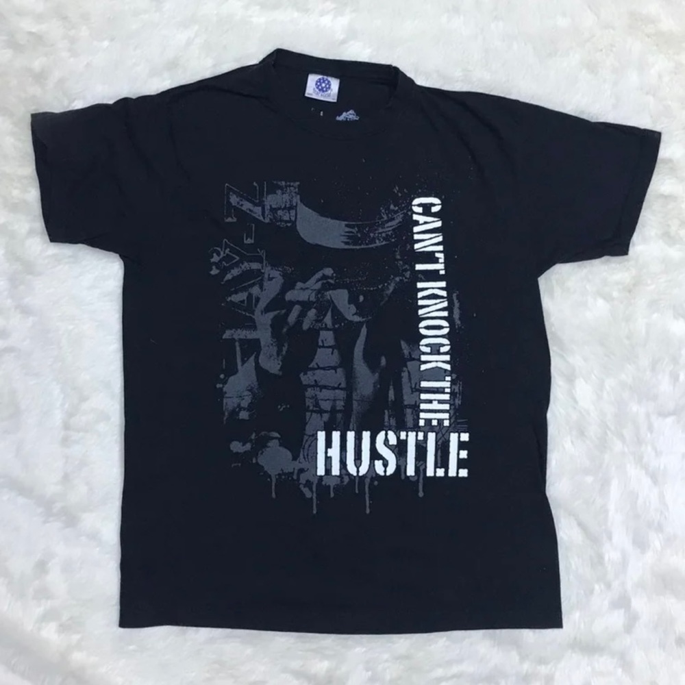 Vintage JAY-Z T-Shirt - Y2K ‘CAN’T KNOCK THE HUSTLE’ Album - Hip Hop